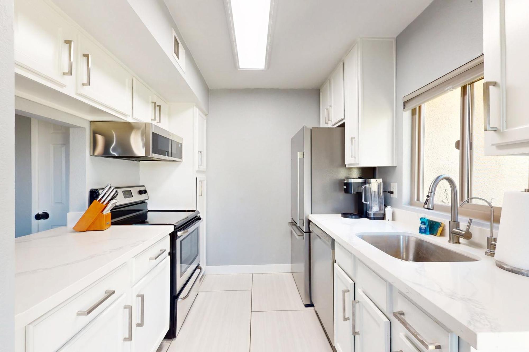 Away To A Continental Dream Retreat Holiday home Scottsdale