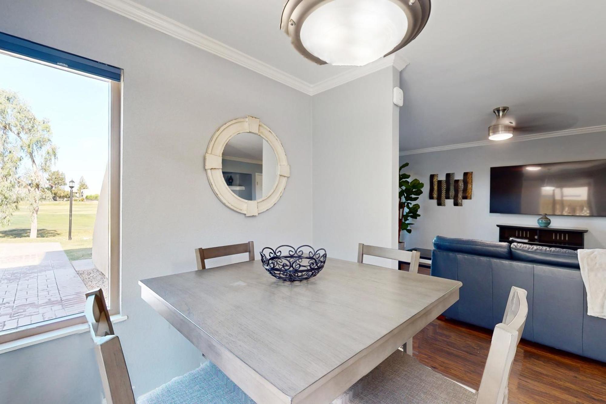 Holiday home Away To A Continental Dream Retreat *