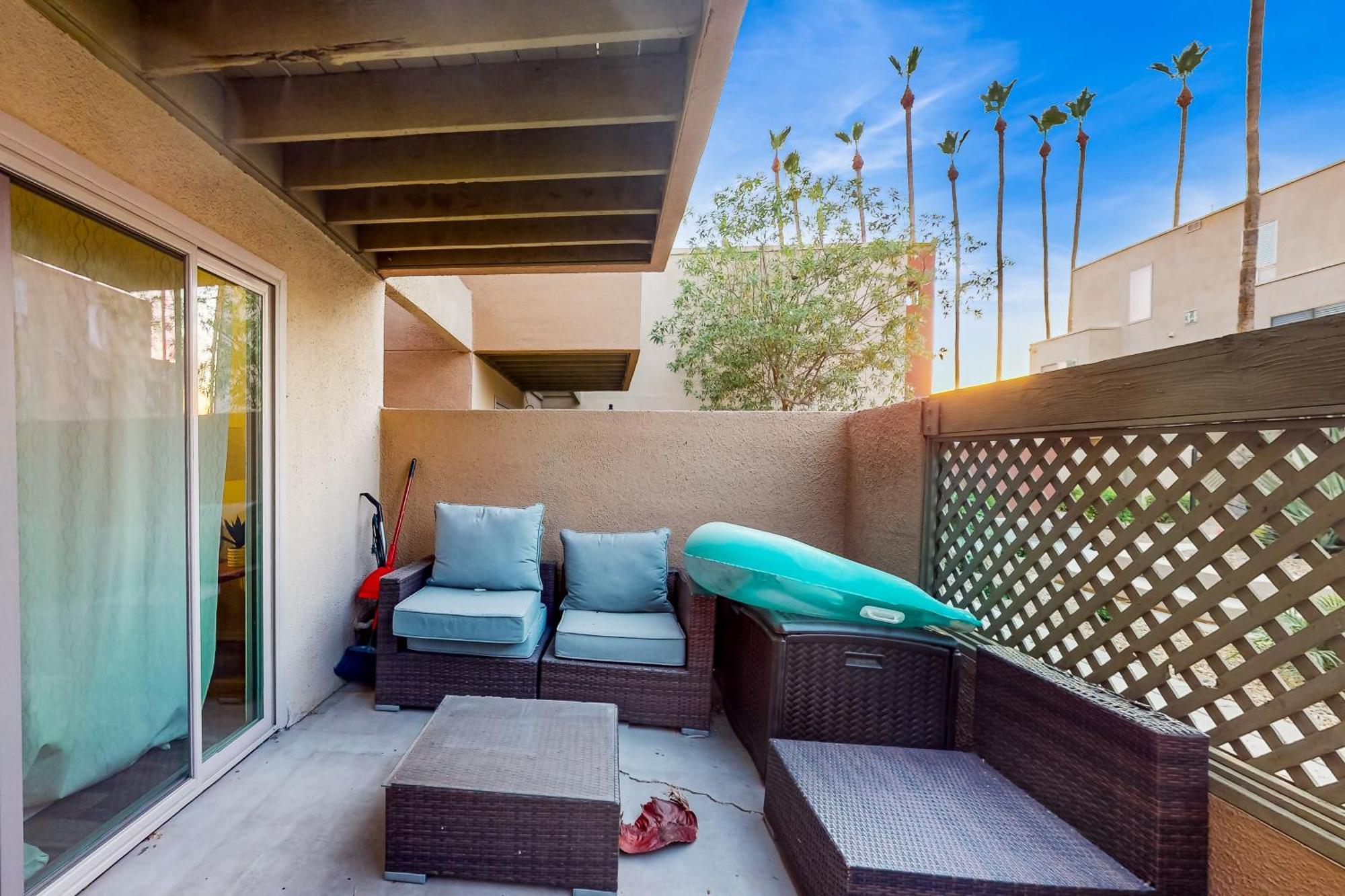 Away To A Continental Dream Retreat Holiday home