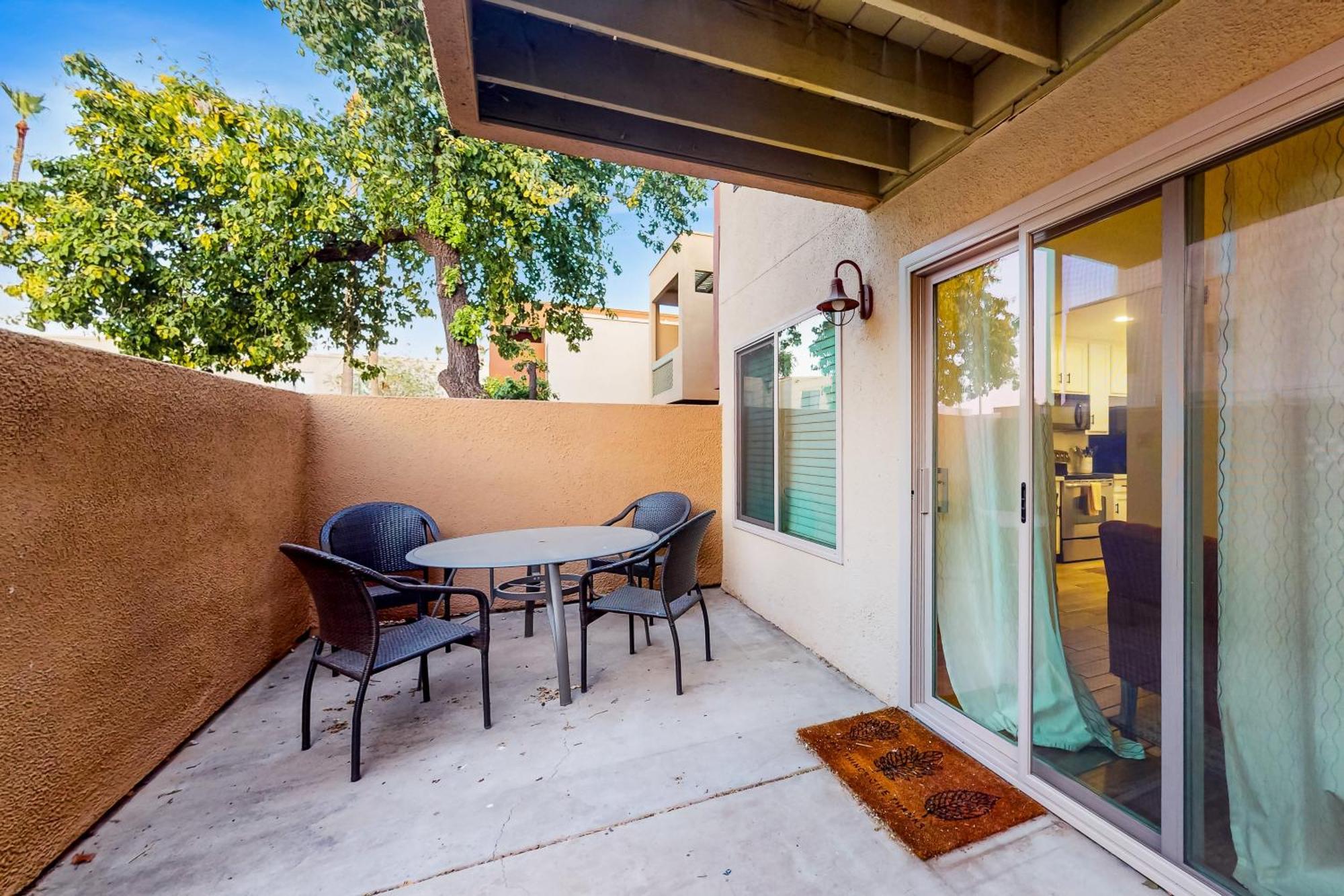 Away To A Continental Dream Retreat Scottsdale